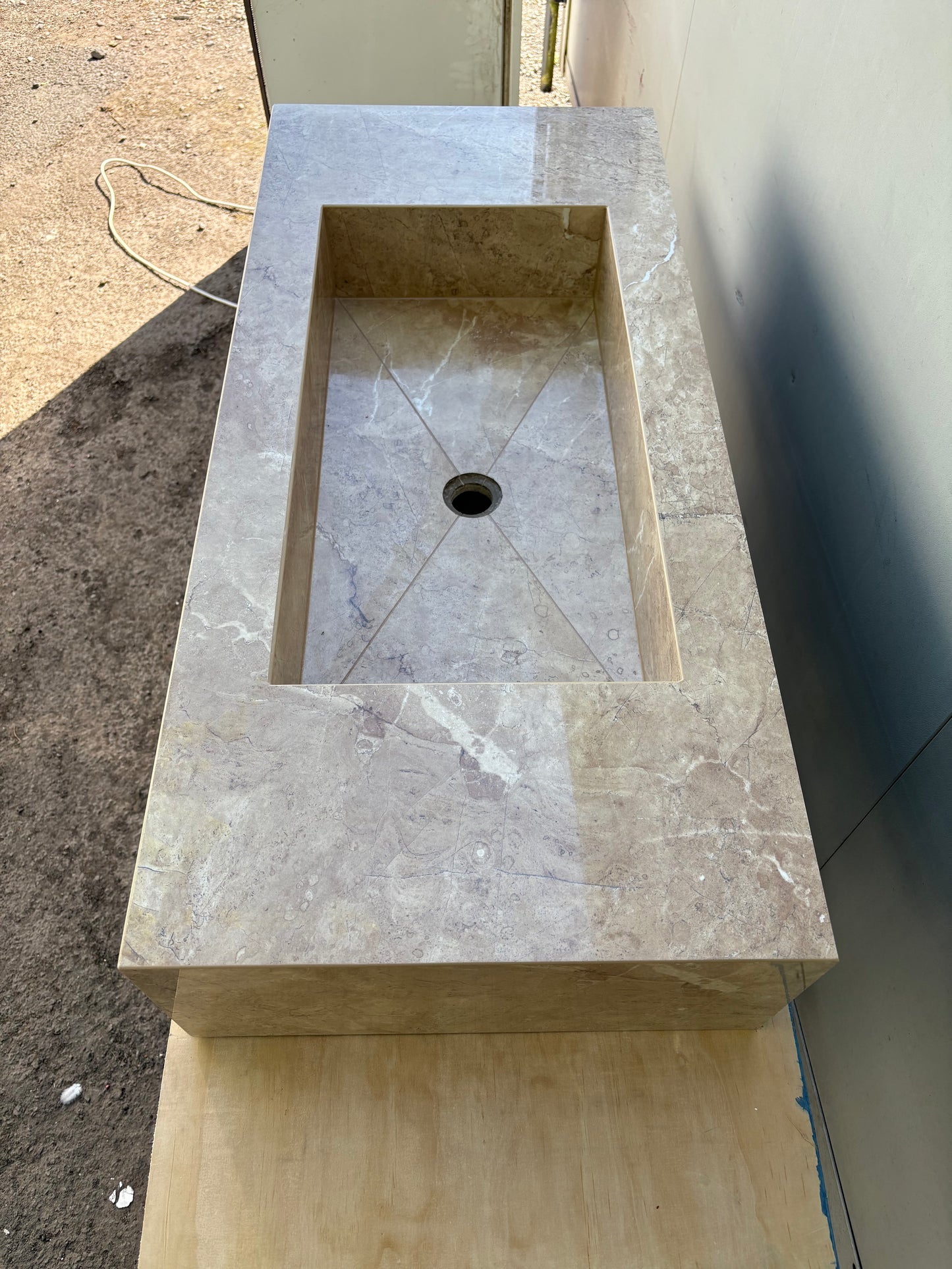 Immense Peach Stone Effect Polished Porcelain 1000mm
