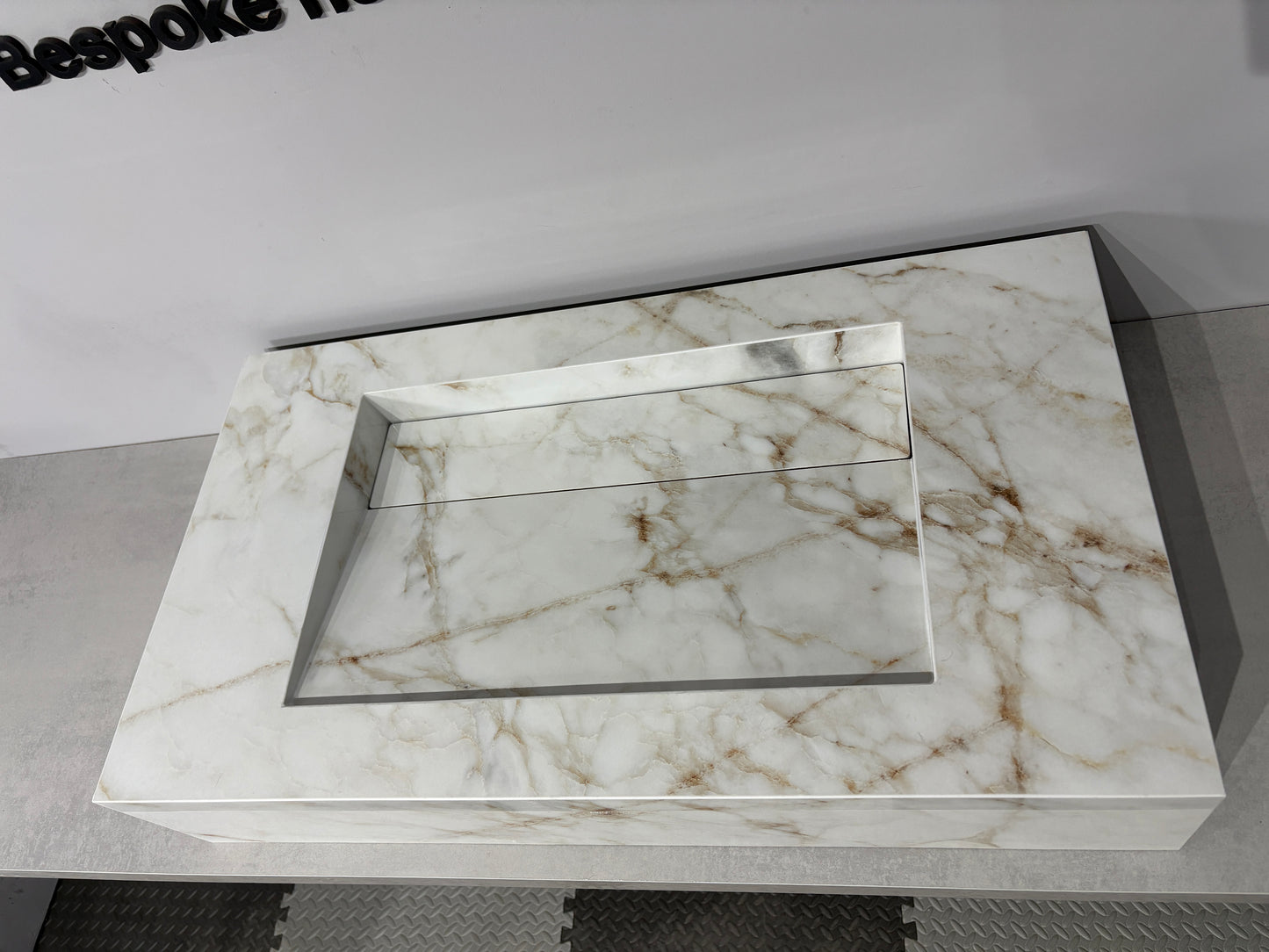 800mm sink with matching shelf