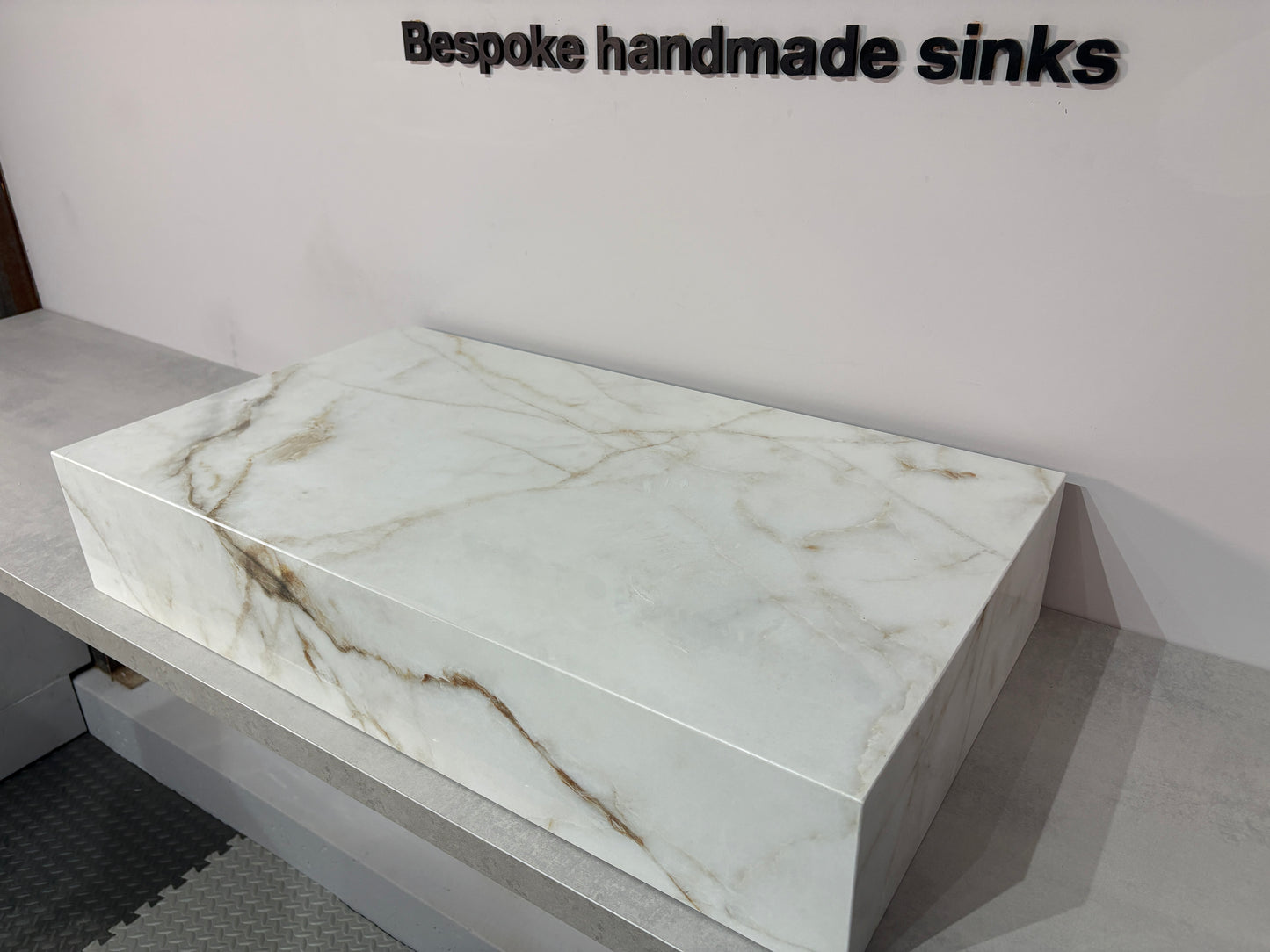 800mm sink with matching shelf